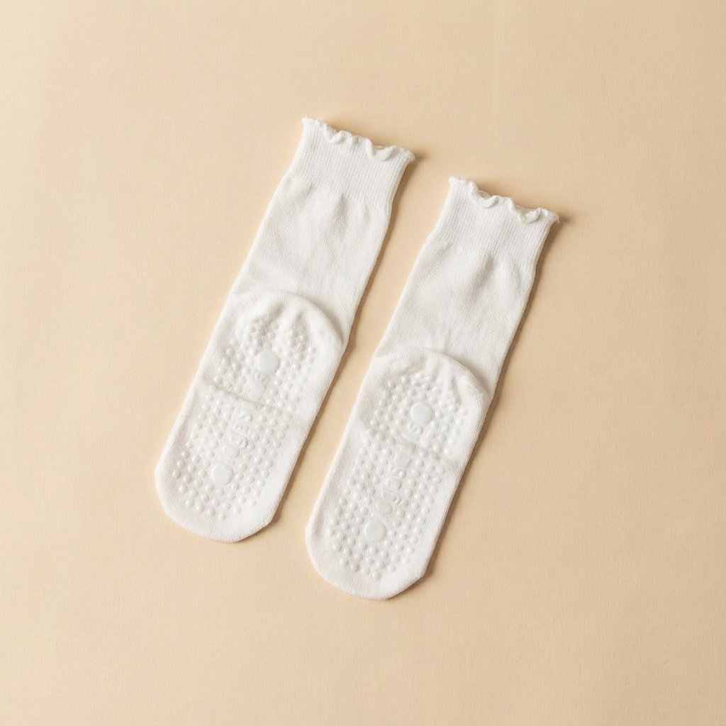 Premium Grip Pilates & Yoga Socks – Soft, Breathable and Non-Slip